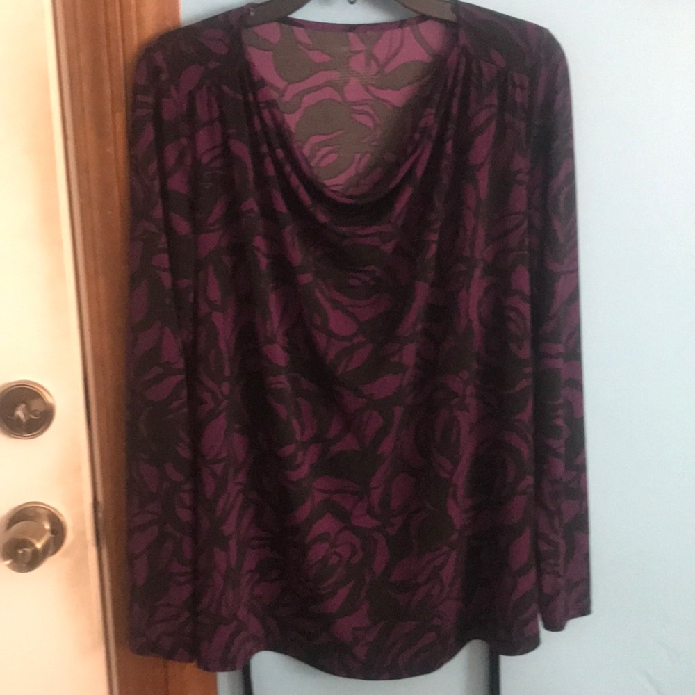 Lia Lange maternity dress top